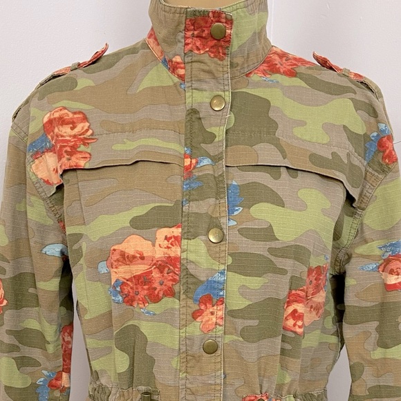 Army Green Camouflage Rose & Blue Floral Utility Anorak Jacket Size S - Picture 10 of 11